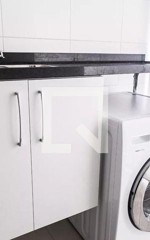 Apartamento à venda com 55m², 1 quarto e 1 vaga Apartamento à venda com 55m², 1 quarto e 1 vagaÁrea de Serviço