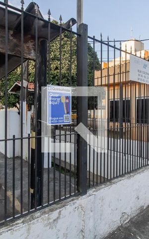 Apartamento para alugar com 56m², 2 quartos e 1 vaga Apartamento para alugar com 56m², 2 quartos e 1 vagaFachada