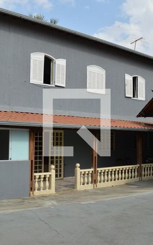 Casa à venda com 374m², 4 quartos e 10 vagasQuintal