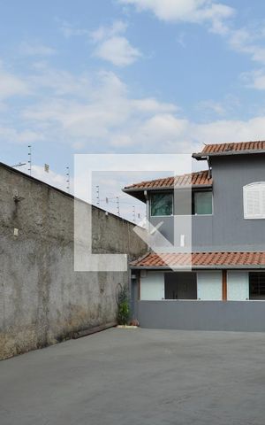 Casa à venda com 374m², 4 quartos e 10 vagasQuintal