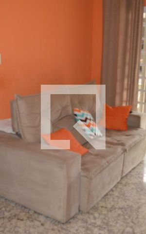 Casa à venda com 374m², 4 quartos e 10 vagasSala