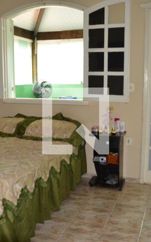 Casa à venda com 374m², 4 quartos e 10 vagasSuite 2