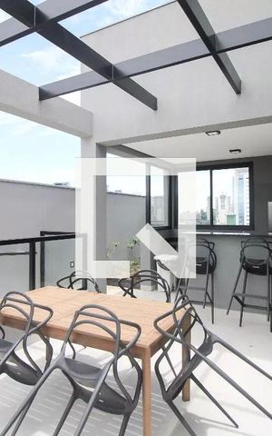Studio à venda com 35m², 1 quarto e 1 vaga Studio à venda com 35m², 1 quarto e 1 vagaÁrea comum - Churrasqueira