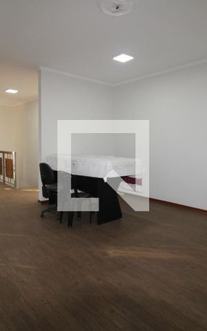 Casa à venda com 545m², 5 quartos e 4 vagasSala de estar (superior)