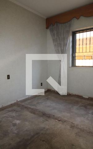 Casa à venda com 545m², 5 quartos e 4 vagasQuarto 3