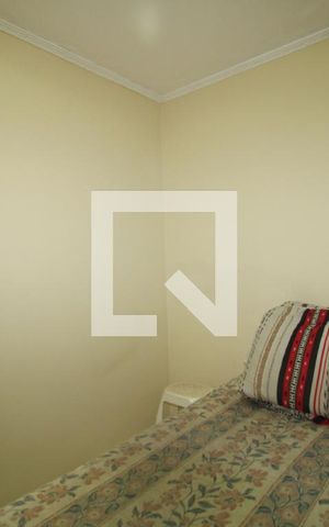 Casa à venda com 545m², 5 quartos e 4 vagasQuarto 1 (inferior)
