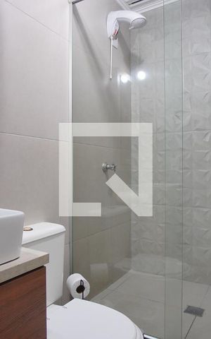 Casa à venda com 72m², 2 quartos e 1 vagaBanheiro Corredor