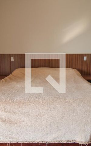 Casa de condomínio à venda com 900m², 5 quartos e 6 vagas Casa de condomínio à venda com 900m², 5 quartos e 6 vagasSuíte 4