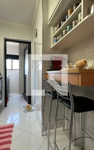 Apartamento à venda com 58m², 2 quartos e 1 vagaCozinha