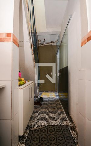 Casa à venda com 171m², 2 quartos e 2 vagas Casa à venda com 171m², 2 quartos e 2 vagasÁrea de Serviço