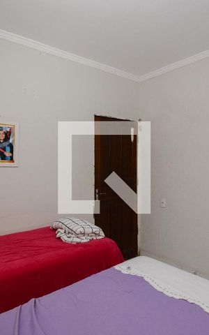 Casa à venda com 171m², 2 quartos e 2 vagas Casa à venda com 171m², 2 quartos e 2 vagasQuarto 1 - casa 1