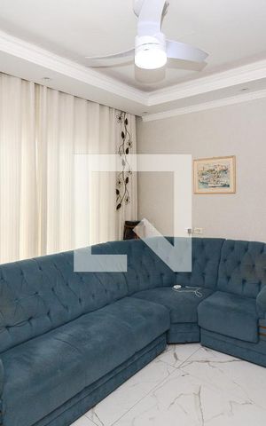 Casa à venda com 171m², 2 quartos e 2 vagas Casa à venda com 171m², 2 quartos e 2 vagasSala - casa 1