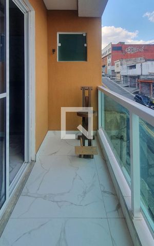 Casa à venda com 171m², 2 quartos e 2 vagas Casa à venda com 171m², 2 quartos e 2 vagasvaranda da suíte