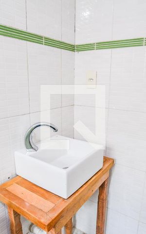 Casa à venda com 250m², 2 quartos e 3 vagasBanheiro da Suíte