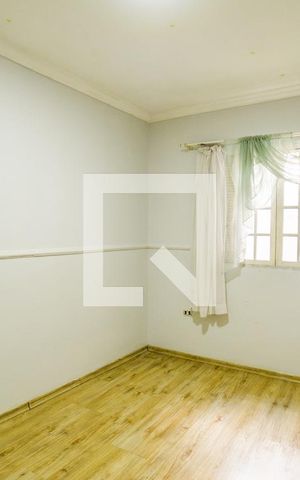 Casa à venda com 250m², 2 quartos e 3 vagasQuarto 2