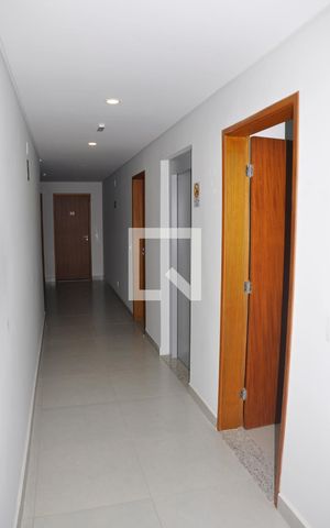 Studio para alugar com 27m², 1 quarto e sem vaga Studio para alugar com 27m², 1 quarto e sem vagaHall de entrada