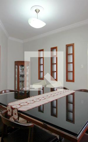 Casa à venda com 244m², 3 quartos e 3 vagasSala de Jantar