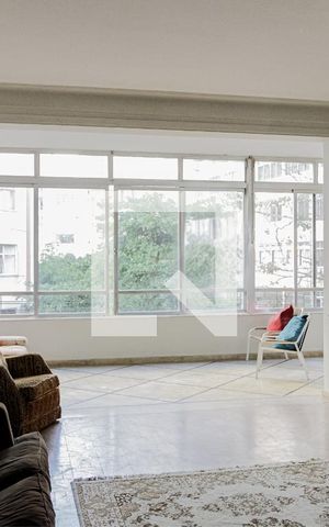 Apartamento para alugar com 310m², 4 quartos e 2 vagas Apartamento para alugar com 310m², 4 quartos e 2 vagasSala