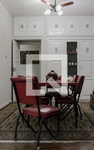 Apartamento para alugar com 310m², 4 quartos e 2 vagas Apartamento para alugar com 310m², 4 quartos e 2 vagasCopa