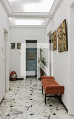 Apartamento para alugar com 310m², 4 quartos e 2 vagas Apartamento para alugar com 310m², 4 quartos e 2 vagasAntessala