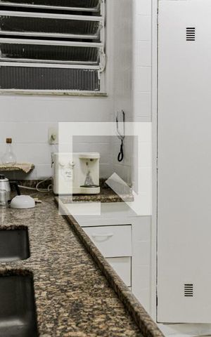 Apartamento para alugar com 310m², 4 quartos e 2 vagas Apartamento para alugar com 310m², 4 quartos e 2 vagasCozinha