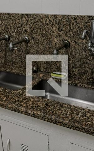 Apartamento para alugar com 310m², 4 quartos e 2 vagas Apartamento para alugar com 310m², 4 quartos e 2 vagasCozinha