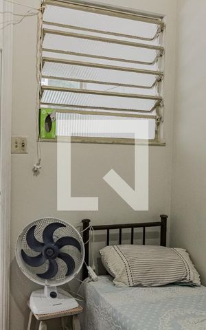 Apartamento para alugar com 310m², 4 quartos e 2 vagas Apartamento para alugar com 310m², 4 quartos e 2 vagasQuarto de Serviço 2