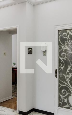 Apartamento para alugar com 310m², 4 quartos e 2 vagas Apartamento para alugar com 310m², 4 quartos e 2 vagasAntessala