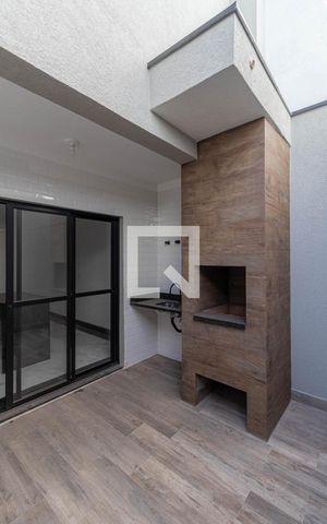 Casa à venda com 135m², 3 quartos e 2 vagas Casa à venda com 135m², 3 quartos e 2 vagasChurrasqueira