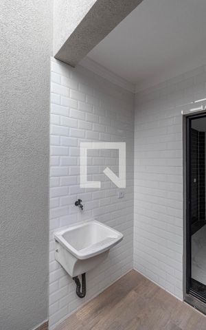 Casa à venda com 135m², 3 quartos e 2 vagas Casa à venda com 135m², 3 quartos e 2 vagasÁrea de Serviço