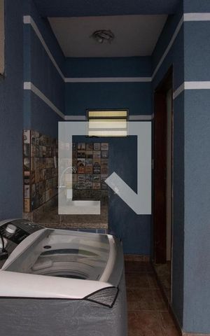Casa à venda com 90m², 3 quartos e 1 vagaÁrea de Serviço