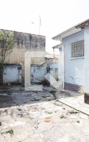 Casa à venda com 600m², 3 quartos e 3 vagasÁrea de Serviço