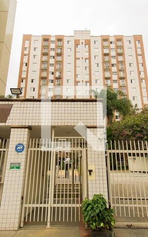 Apartamento para alugar com 40m², 2 quartos e 1 vaga Apartamento para alugar com 40m², 2 quartos e 1 vagaFachada
