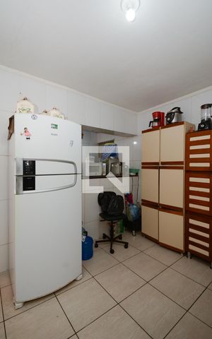 Casa à venda com 120m², 2 quartos e 2 vagas Casa à venda com 120m², 2 quartos e 2 vagasCopa