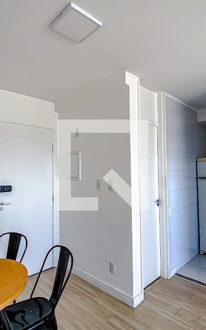 Studio à venda com 33m², 1 quarto e 1 vagaSala/Quarto
