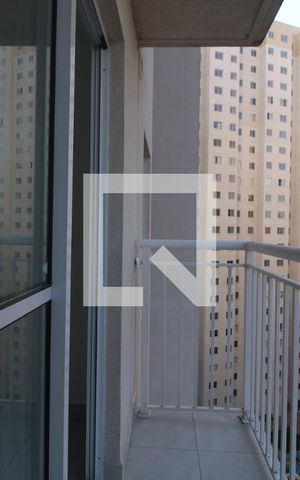 Apartamento à venda com 34m², 2 quartos e sem vagaSacada