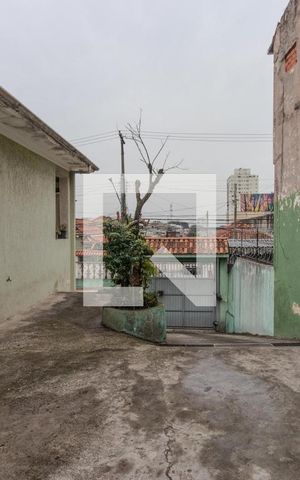 Casa à venda com 304m², 3 quartos e 4 vagas Casa à venda com 304m², 3 quartos e 4 vagasGaragem