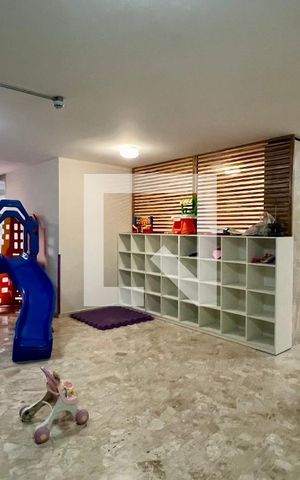 Apartamento para alugar com 145m², 3 quartos e 1 vaga Apartamento para alugar com 145m², 3 quartos e 1 vagaBrinquedoteca