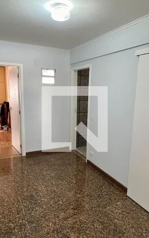 Apartamento para alugar com 145m², 3 quartos e 1 vaga Apartamento para alugar com 145m², 3 quartos e 1 vagaLiving
