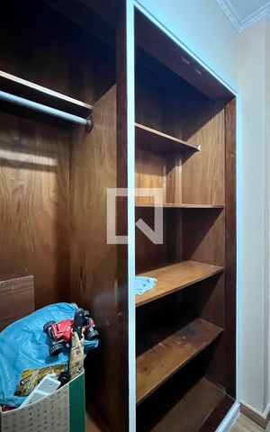 Apartamento para alugar com 145m², 3 quartos e 1 vaga Apartamento para alugar com 145m², 3 quartos e 1 vagaCloset da suíte
