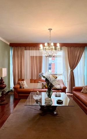Apartamento para alugar com 145m², 3 quartos e 1 vaga Apartamento para alugar com 145m², 3 quartos e 1 vagaSala