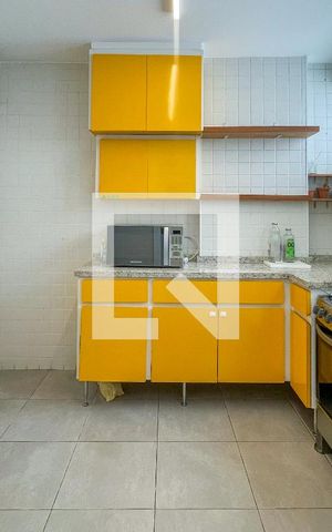 Apartamento para alugar com 85m², 2 quartos e 1 vaga Apartamento para alugar com 85m², 2 quartos e 1 vagaCozinha