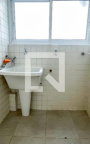 Apartamento para alugar com 85m², 2 quartos e 1 vaga Apartamento para alugar com 85m², 2 quartos e 1 vagaLavanderia