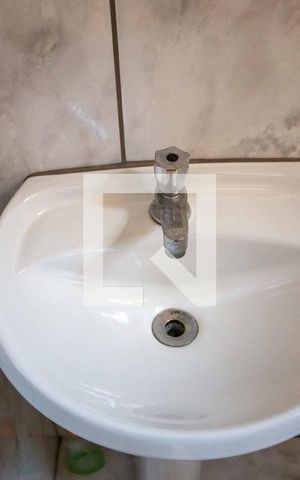Casa à venda com 150m², 2 quartos e 1 vaga Casa à venda com 150m², 2 quartos e 1 vagaBanheiro 2