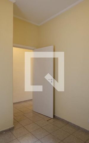 Casa à venda com 100m², 2 quartos e sem vaga Casa à venda com 100m², 2 quartos e sem vagaQuarto 2