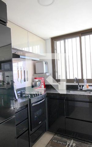 Apartamento à venda com 90m², 3 quartos e 2 vagasCozinha