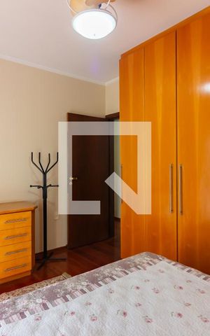 Casa de condomínio à venda com 445m², 4 quartos e 4 vagas Casa de condomínio à venda com 445m², 4 quartos e 4 vagasQuarto 2