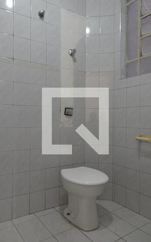 Apartamento à venda com 72m², 2 quartos e sem vagaBanheiro