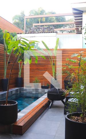 Casa à venda com 480m², 2 quartos e 4 vagasÁrea externa