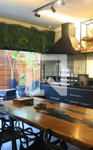 Casa à venda com 480m², 2 quartos e 4 vagasÁrea gourmet